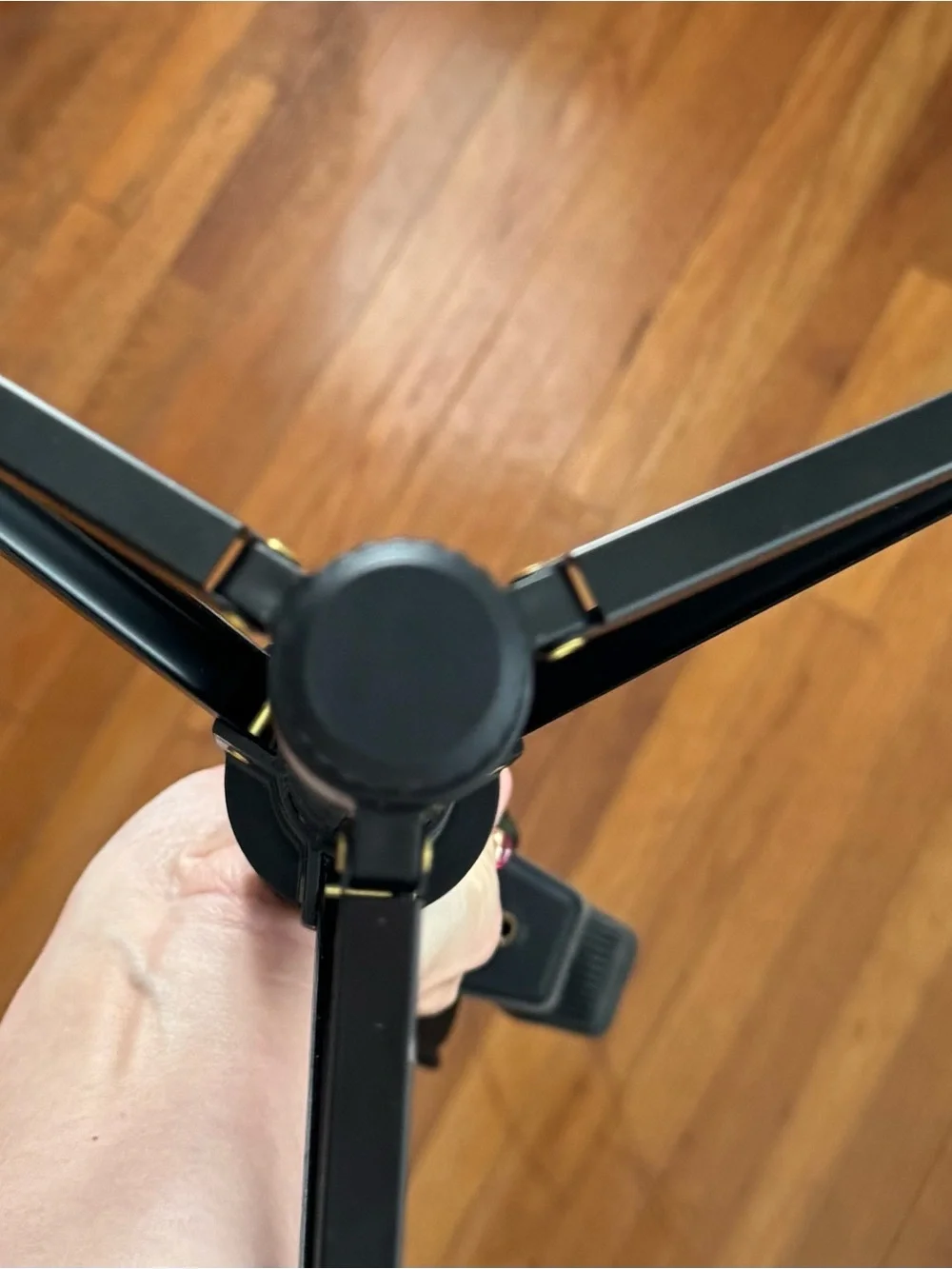 UBeesize black Camera/Light Tripod Stand with Adjustable Head